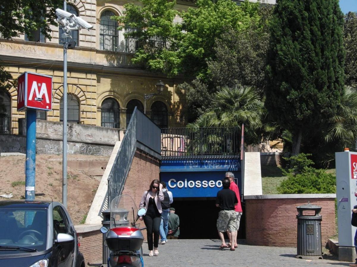Apartment La Calla Al Colosseo Rom